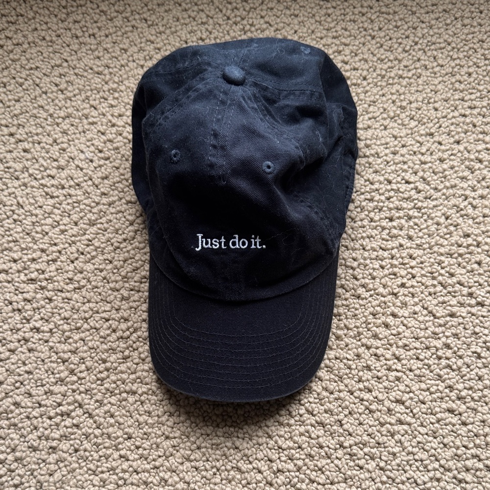 Nike Black 'Just Do It' Hat
